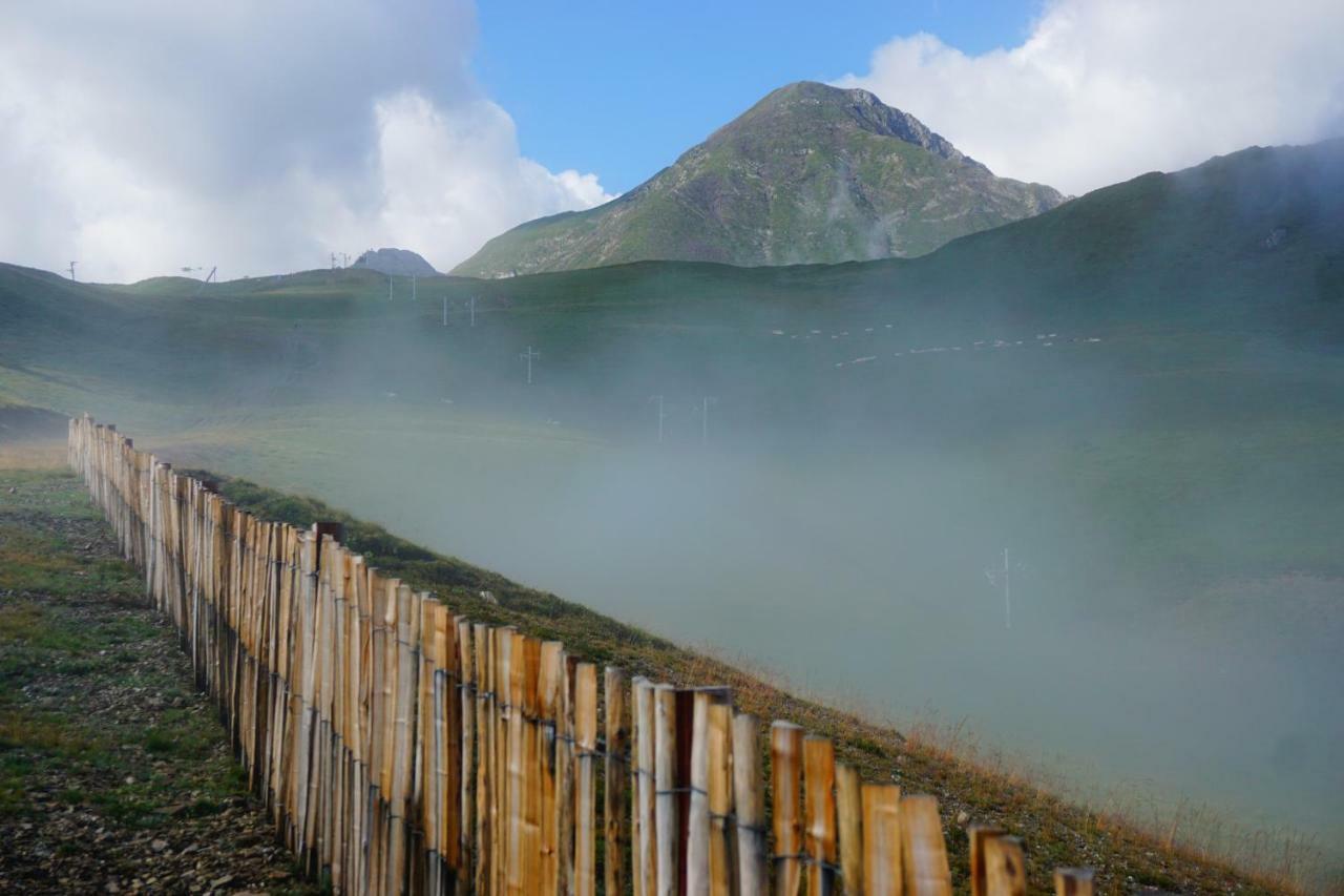Le Clos De Baupeillas Bazus-Aure Exteriér fotografie